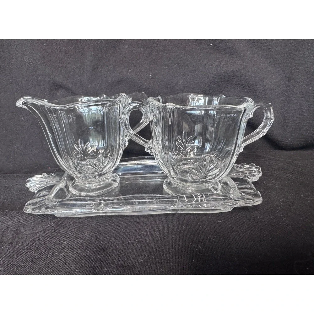 Unbranded vintage clear
